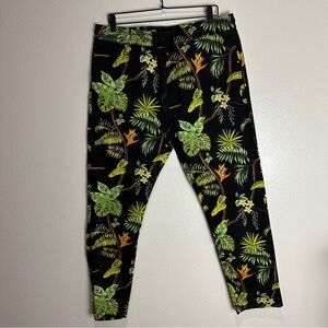 Forever 21 Leaves Pants Size XL